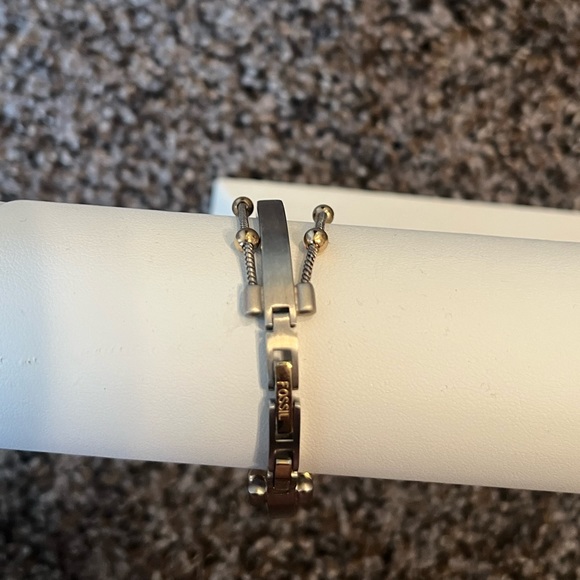 Fossil Watch - Picture 3 of 3